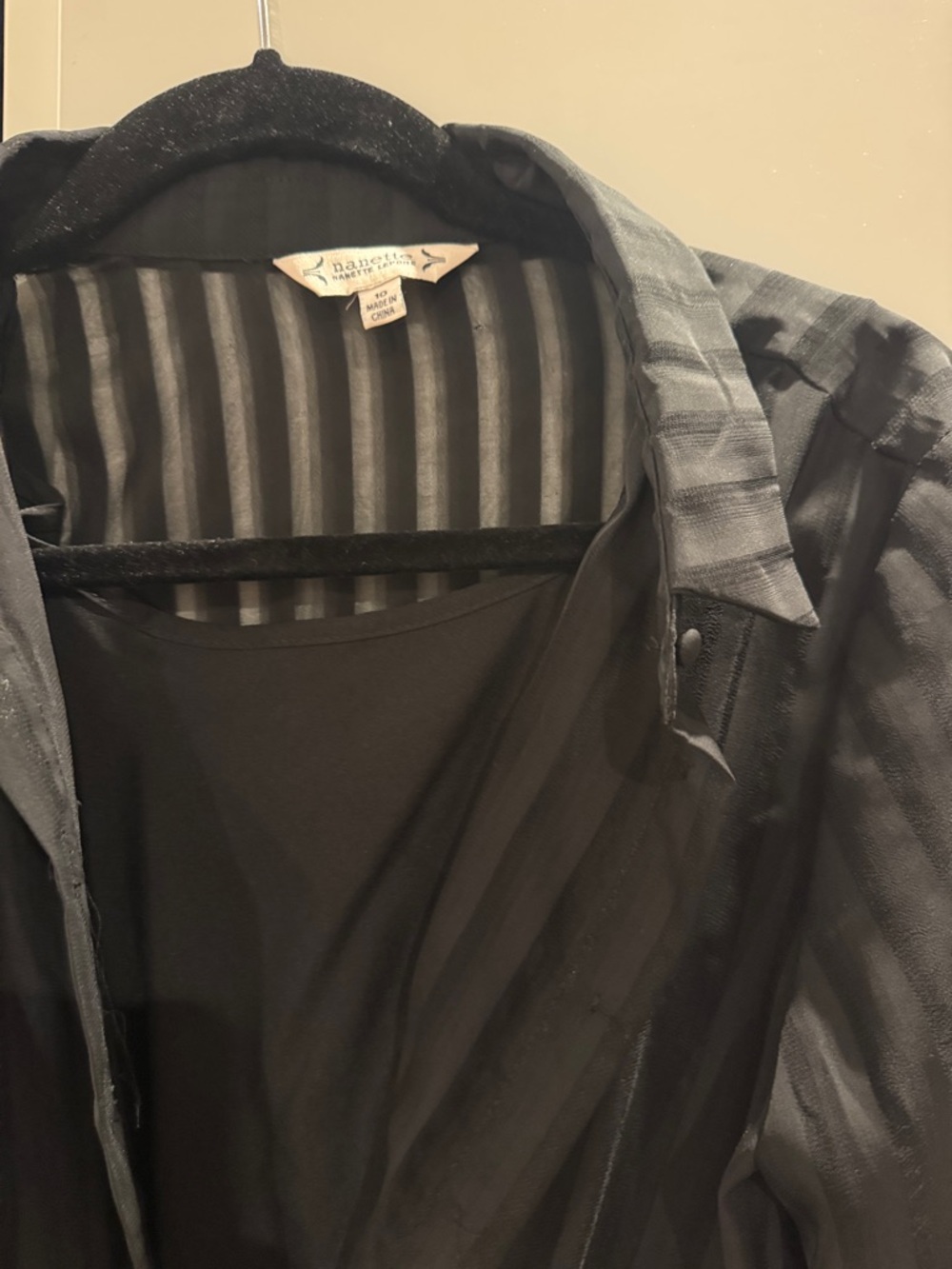 Black Tiered Long-Sleeve Shirt Dress with Waist Tie - Picture 2 of 10